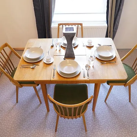 Kubist Style Private Hostel